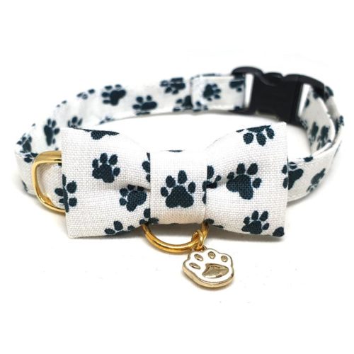 Paws collar with bowtie for cats and small dogs Paws collar with bowtie for cats and small dogs
