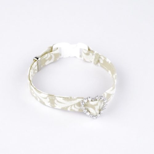 Ka’iulani Beige Safety Cat Collar