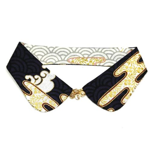 Waves Reversible Decorative Collar Waves Reversible Decorative Collar