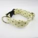 Dog_collar_-_Green_dots_on_beige_linen_-_1_mkn2f7